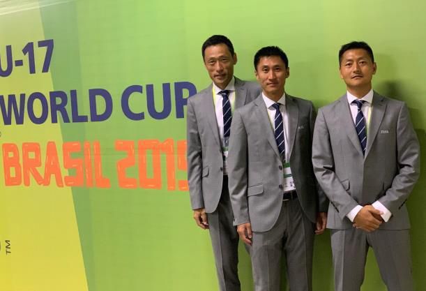 公交车被cao到合不拢腿